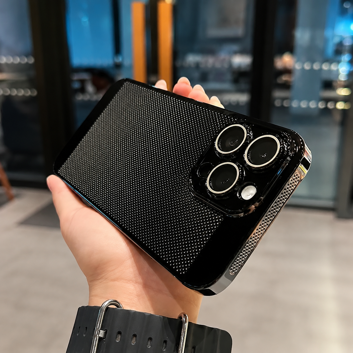 Premium iPhone Case MagSafe Compatible Honeycomb Texture Shockproof Protective Case Thermal Dissipation Camera Lens Protection Slim Lightweight Design