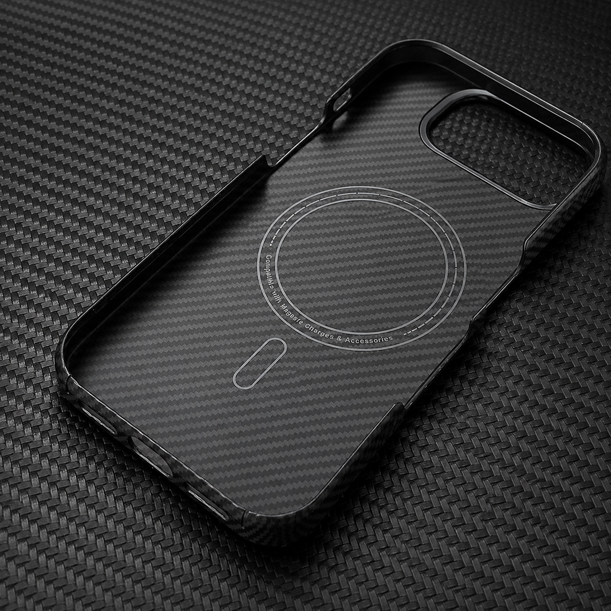 Premium iPhone Case Real 600D Carbon Fiber MagSafe Compatible Aramid Kevlar Full Coverage Waterproof Anti Scratch Matte Anti Fingerprint Slim Protective Cover